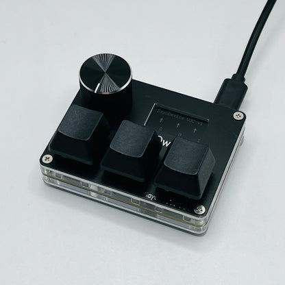 SayoDevice O3C rapid trigger keypad with knob and small color screen