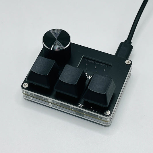 SayoDevice O3C rapid trigger keypad with knob and small color screen